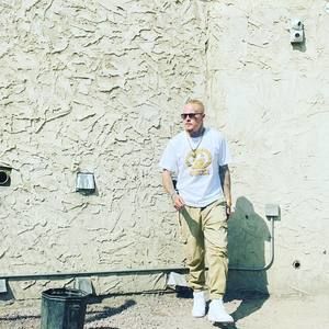 Meet your Posher, Corey